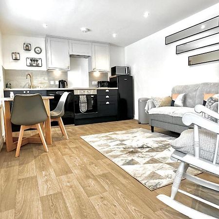 Central, Stylish - 2 Bed Property, The Stable @ Warrenfield, Free Wifi & Parking Orkady Zewnętrze zdjęcie